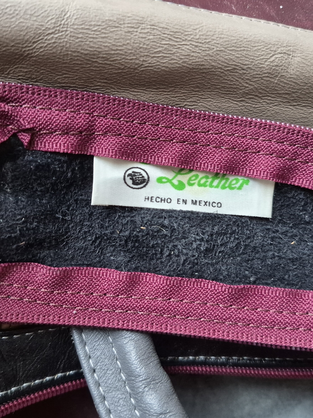 Vintage Mexican Patchwork Leather Duffel Bag Large Weekender Carry On - Picture 8 of 8